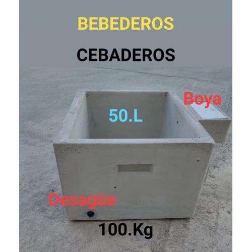 BEBEDERO HORMIGÓN CUADRADO 50 LITROS