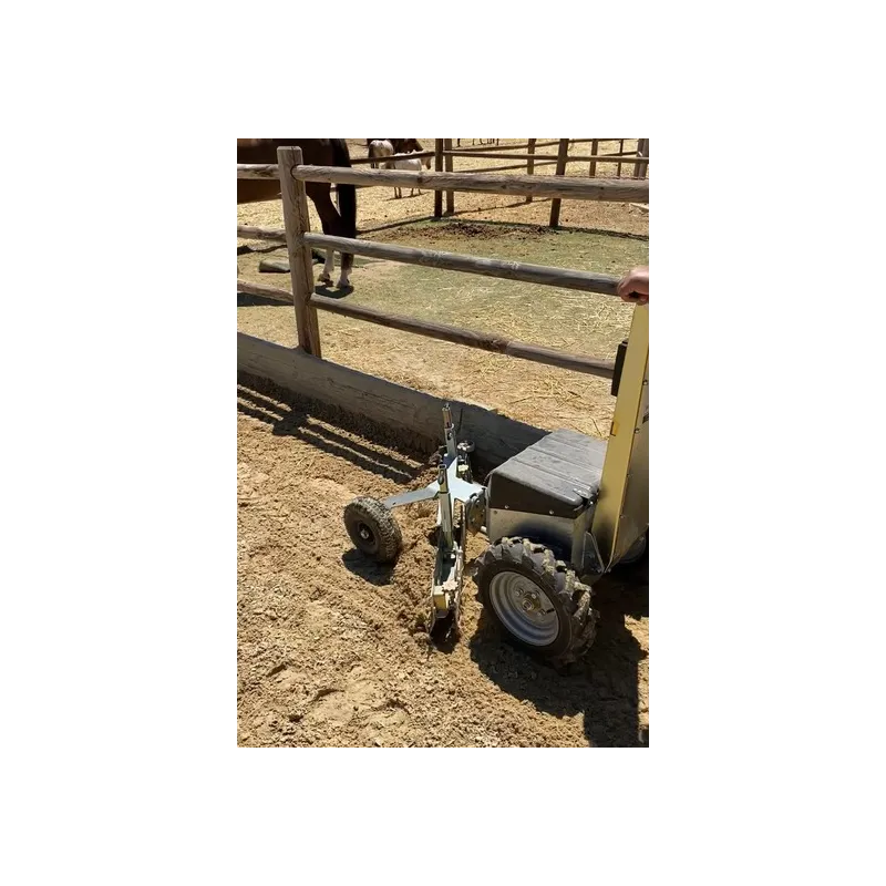 NIVELADORA BORDES PISTA