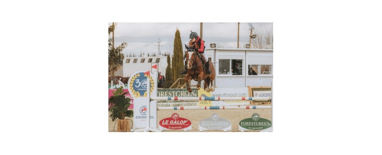 Equipamiento para montar a caballo